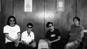 Read more about the article LOS PHAROS // MINI ALBUM “MIDSUMMER NIGHT”