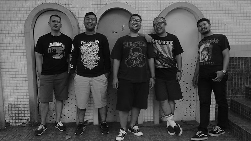 Read more about the article BROTHER AGAINTS BROTHER // ALBUM “LAST WARNING”