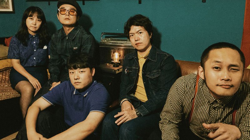 You are currently viewing BADMINTONES X THE RESETERS // SPLIT SINGLE