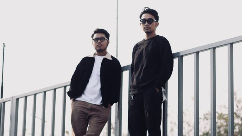 You are currently viewing THE HALFSEASON // SINGLE “RUNNING FROM SOMEWHERE”