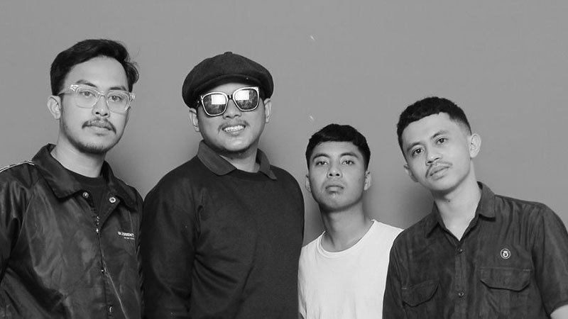 You are currently viewing EASTERN MOODS // SINGLE “ROMANSA”