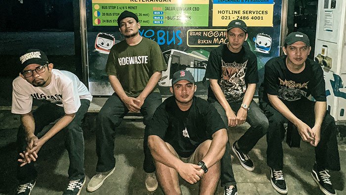 Read more about the article MONSTERS REVENGE // SINGLE “S.I.N.S”