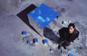 Read more about the article ADRIAN KHALIF // RILIS DUA LAGU SEBELUM ALBUM DUA