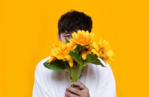 Read more about the article REYGI // SINGLE “JANGAN JANGAN KAU BIDADARI”