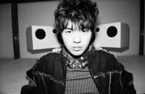 Read more about the article WARREN HUE // SINGLE “NYU”