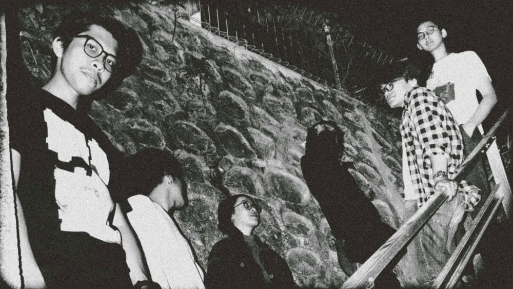 You are currently viewing GLUTEN FREE BIBLE STUDY // SINGLE “DIANA”