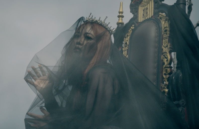 You are currently viewing RIANI SOVANA // SINGLE “CENAYANG”