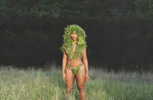 Read more about the article SZA MERILIS ‘SOS DELUXE: LANA’ YANG SUDAH LAMA DINANTIKAN