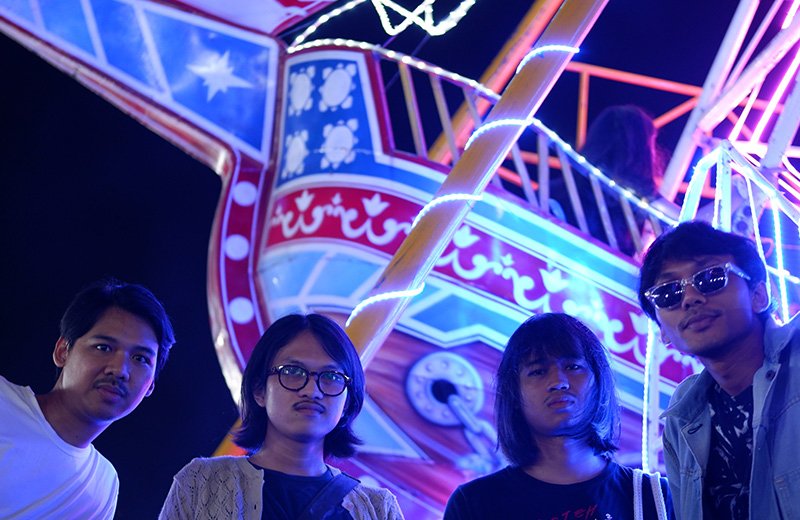 Read more about the article ARSIP 2001 // ALBUM “TRANFUSI”