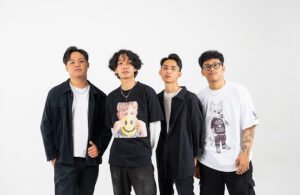 Read more about the article FOURTUNE // SINGLE “RETORIKA CINTA”