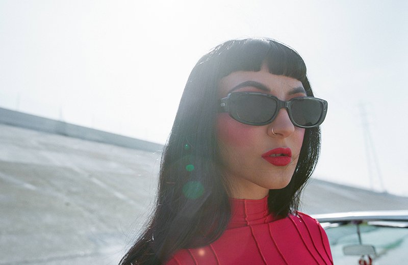 You are currently viewing JULIA MICHAELS // SINGLE “HEAVEN II”