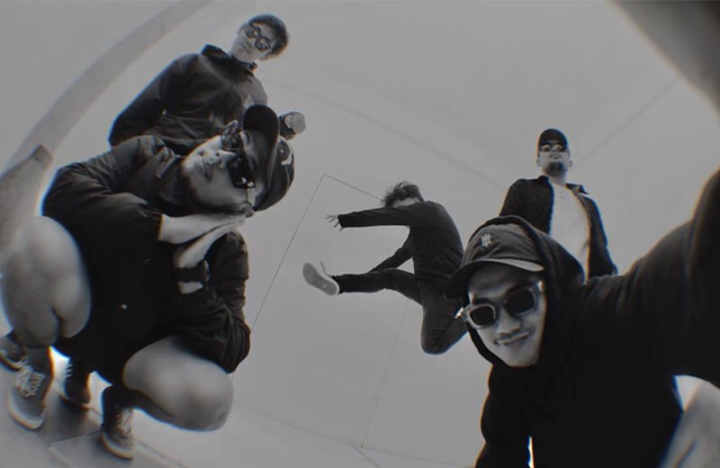 You are currently viewing RCKA // SINGLE “DILEMA 4 TAHUN”