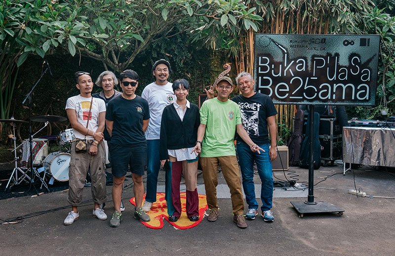 You are currently viewing RAYAKAN 25 TAHUN, DEMAJORS MERILIS ALBUM KOMPILASI DAN BEBERAPA JUDUL VINYL REISSUE & REPRESSING.