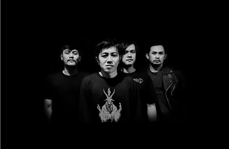 You are currently viewing VIA 144 KERAS TAPI LIRIK CENGENG?