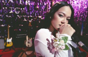 Read more about the article RASYIQA // SINGLE “JUST LIKE THAT”