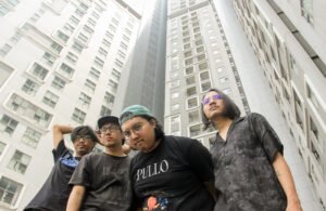 Read more about the article MENGIGAU // SINGLE “KOMUTERLELAP”