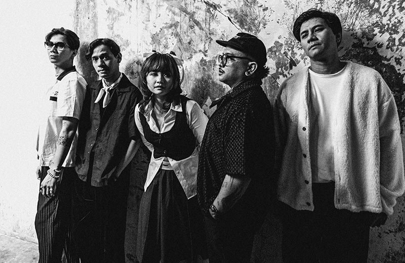 You are currently viewing STEREO WALL // ALBUM “ASING”