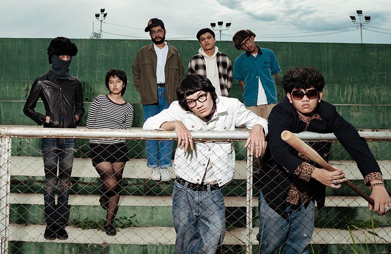 You are currently viewing THEE SLUGGERS: SAAT MEDAN MENYALA DENGAN EP DEBUT YANG BENGAL