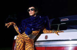 Read more about the article DOJA CAT // RILIS SINGLE BARU “JEALOUS TYPE” DAN UMUMKAN JADWAL TUR DUNIA ‘MA VIE WORLD TOUR’