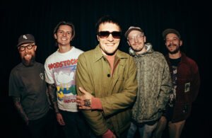 Read more about the article NECK DEEP TANTANG KERAGUAN DENGAN SINGLE BARU // “YOU SHOULD SEE ME NOW”