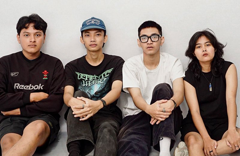 You are currently viewing “ENDLESS GOODBYE” SINGLE DEBUT NEVENUE // GAMBARKAN PEDIHNYA PATAH HATI YANG TERUS MEMBEKAS