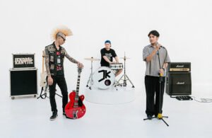 Read more about the article JENDRAL KANTJIL KEMBALI DENGAN SINGLE BARU // “RUTINITAS MENUJU PUNAH”