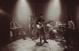 Read more about the article ORKES SILAMPUKAU LUNASI JANJI! STAMBUL ARKIPELAGIA: VOL. 2 RESMI RILIS DENGAN SOUND YANG LEBIH EKSPERIMENTAL